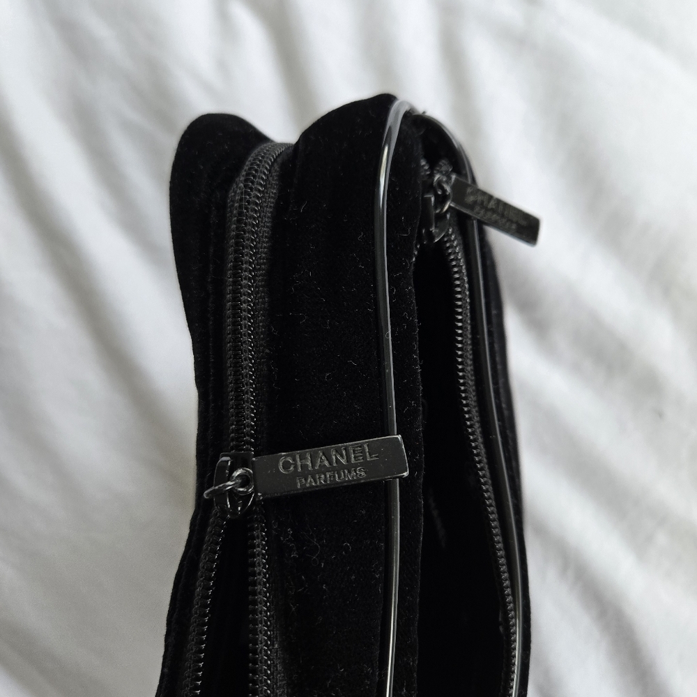 CHANEL Parfums velvet velour makeup cosmetic bag clutch case black - Picture 9 of 12